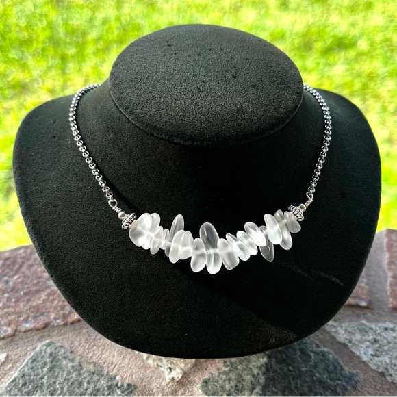 Frosted clear crystal quartz gemstones chips bar choker necklace boho stones - Picture 2 of 12